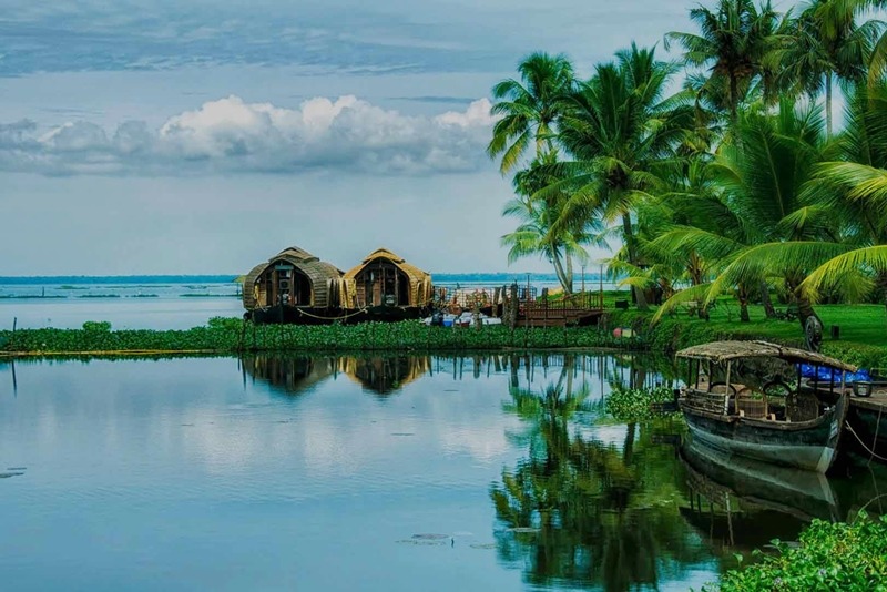 Kumarakom Houseboats